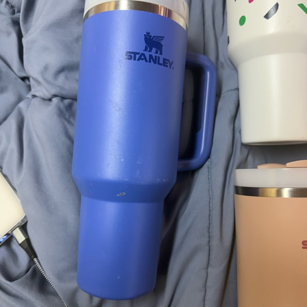 40 oz Stanley Colorful Party Tumblers - Picture 5 of 8